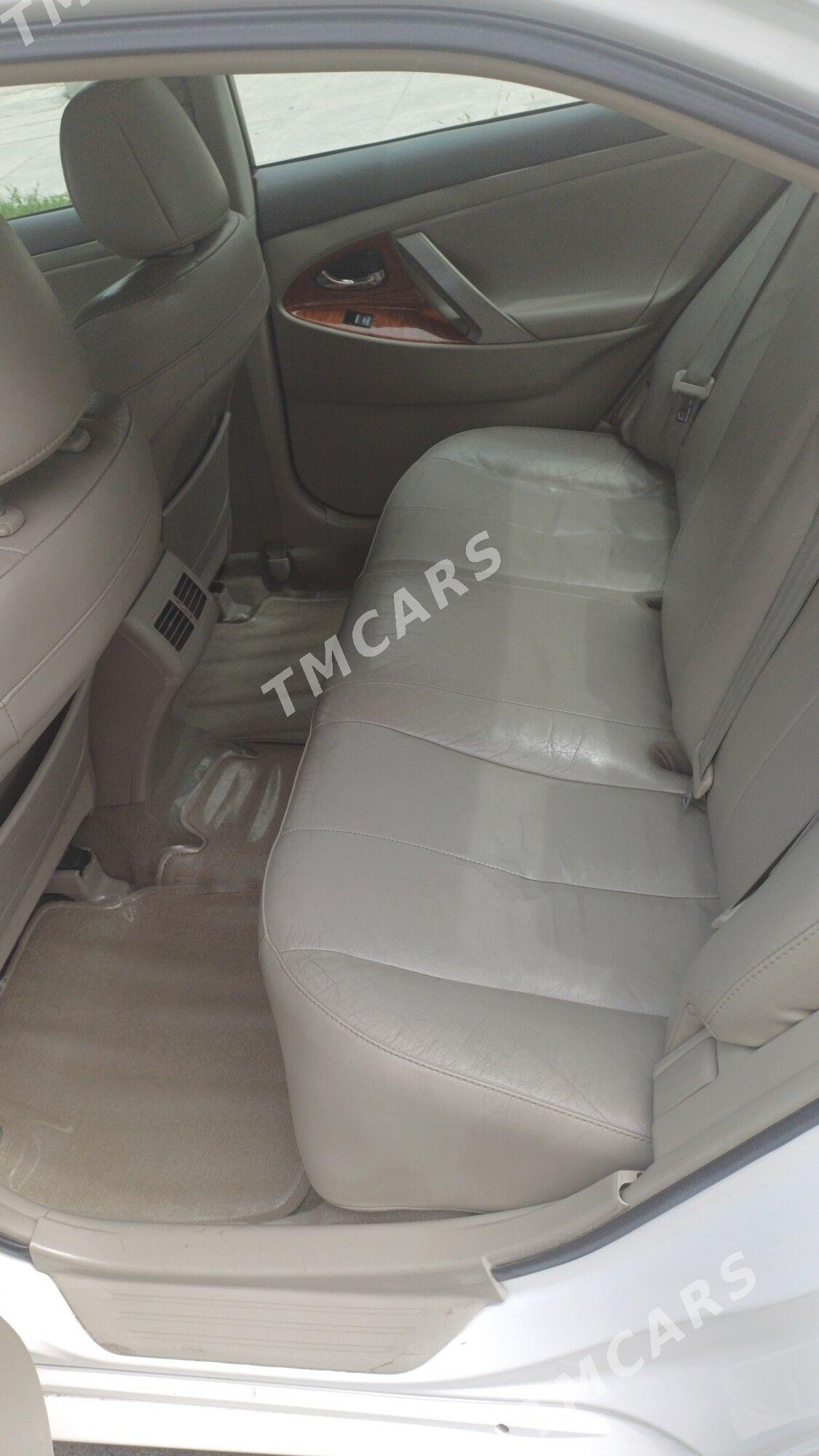 Toyota Camry 2010 - 202 000 TMT - Parahat 3 - img 8