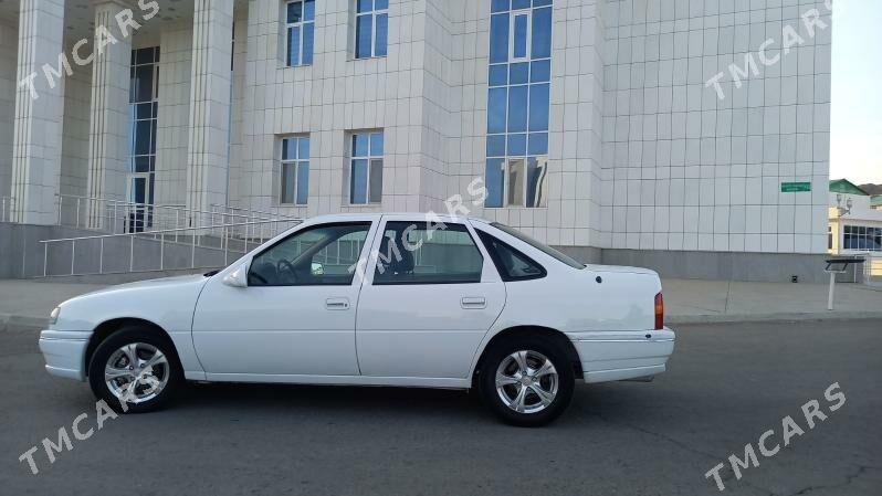 Opel Vectra 1992 - 35 000 TMT - Türkmenbaşy - img 2