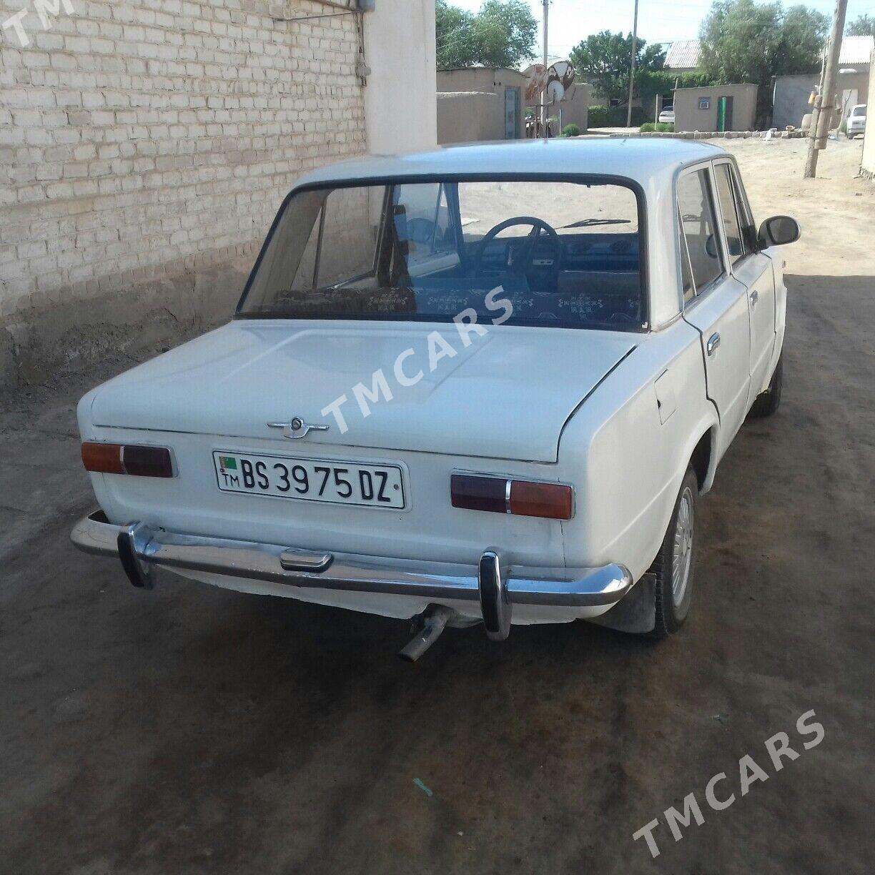 Lada 2101 1980 - 13 000 TMT - етр. Туркменбаши - img 4