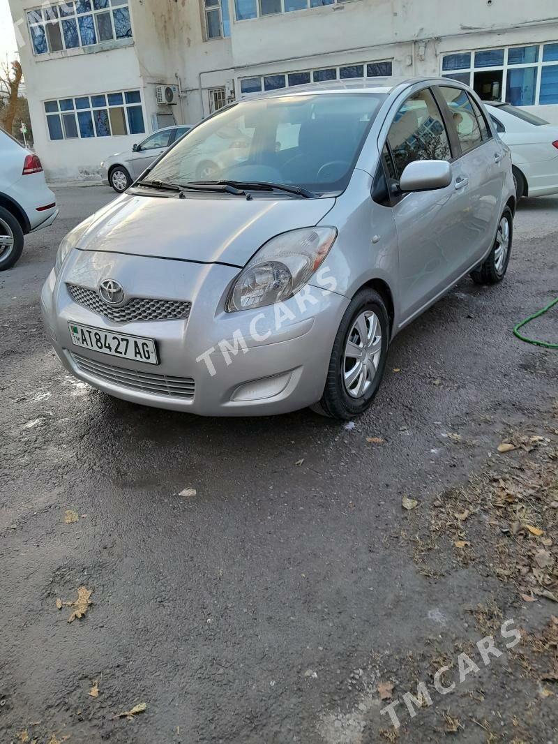 Toyota Yaris 2010 - 90 000 TMT - 5 мкр - img 6