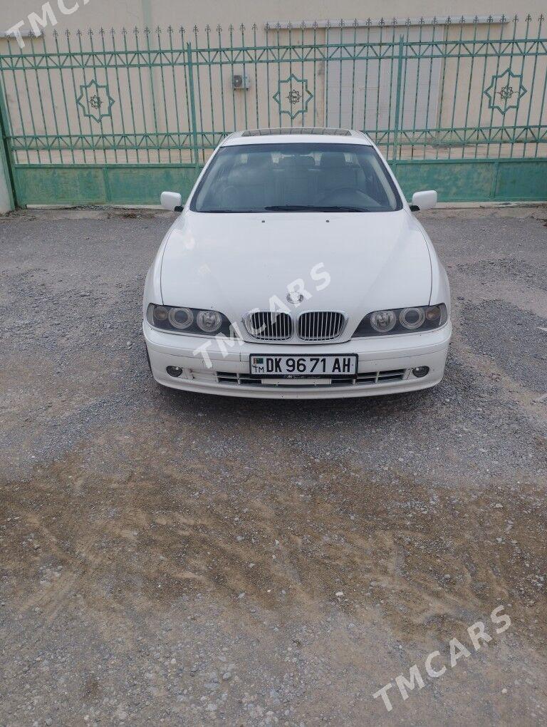 BMW E39 2002 - 85 000 TMT - Aşgabat - img 5