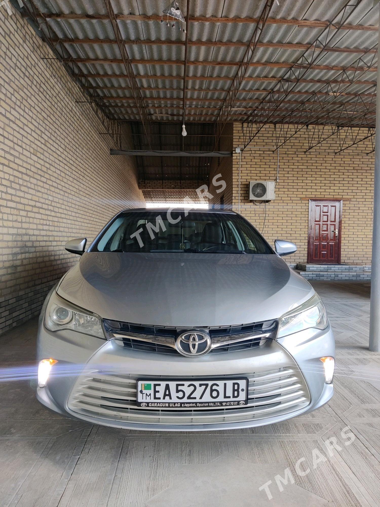 Toyota Camry 2017 - 220 000 TMT - Halaç - img 6