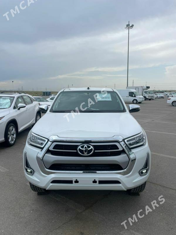 Toyota Hilux 2024 - 663 000 TMT - Aşgabat - img 5