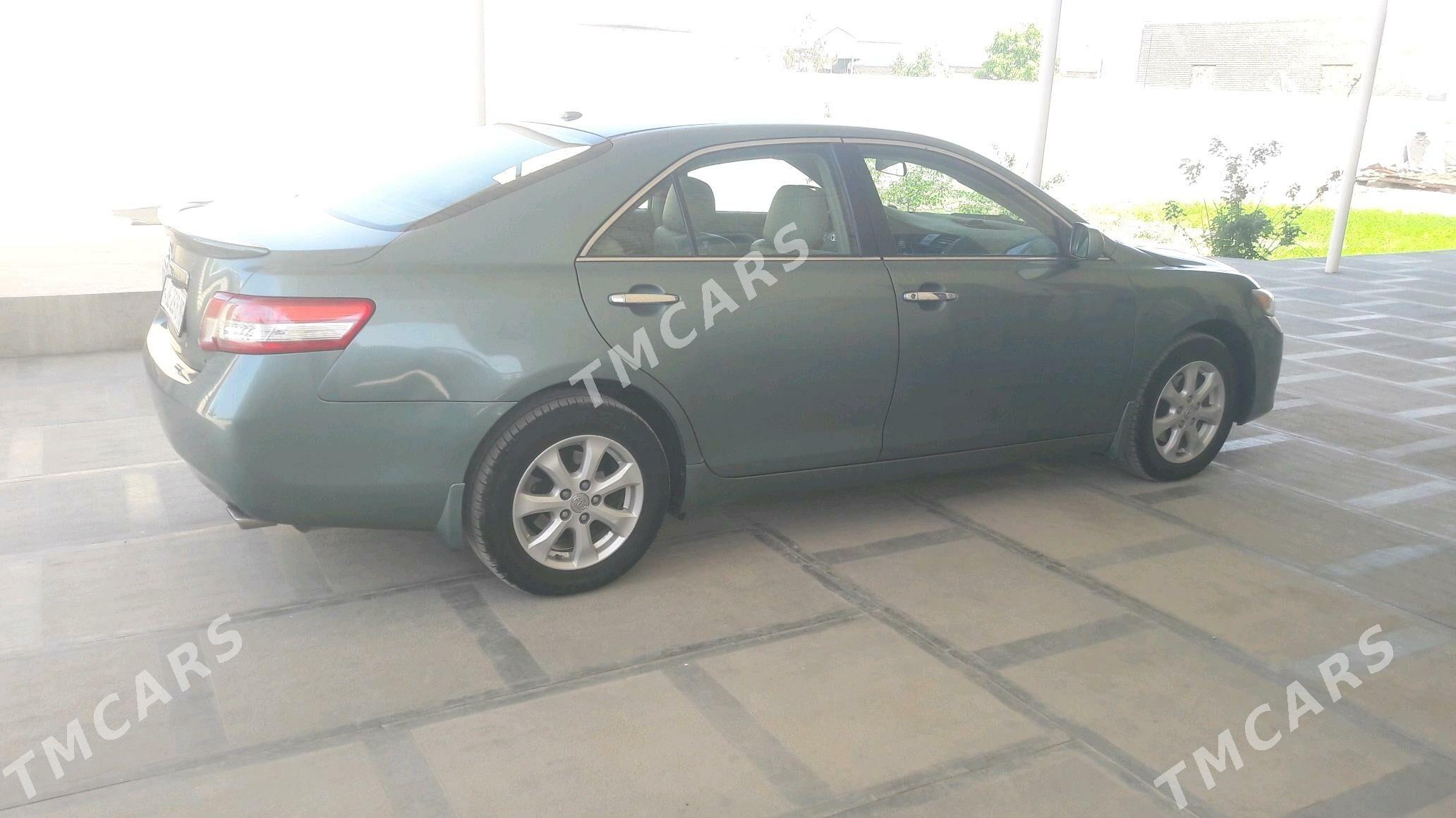 Toyota Camry 2011 - 160 000 TMT - Мары - img 3