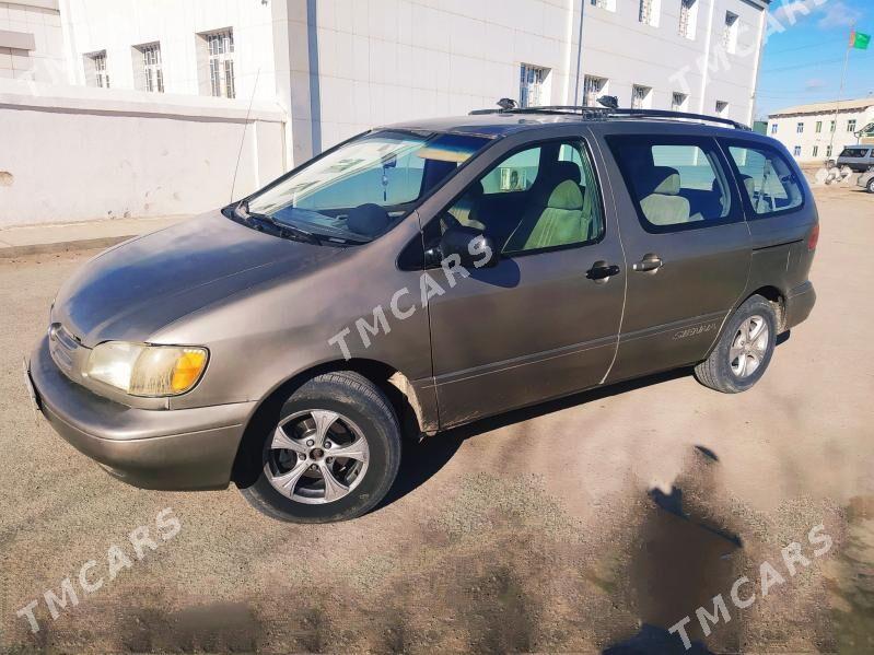 Toyota Sienna 1999 - 90 000 TMT - Болдумсаз - img 5