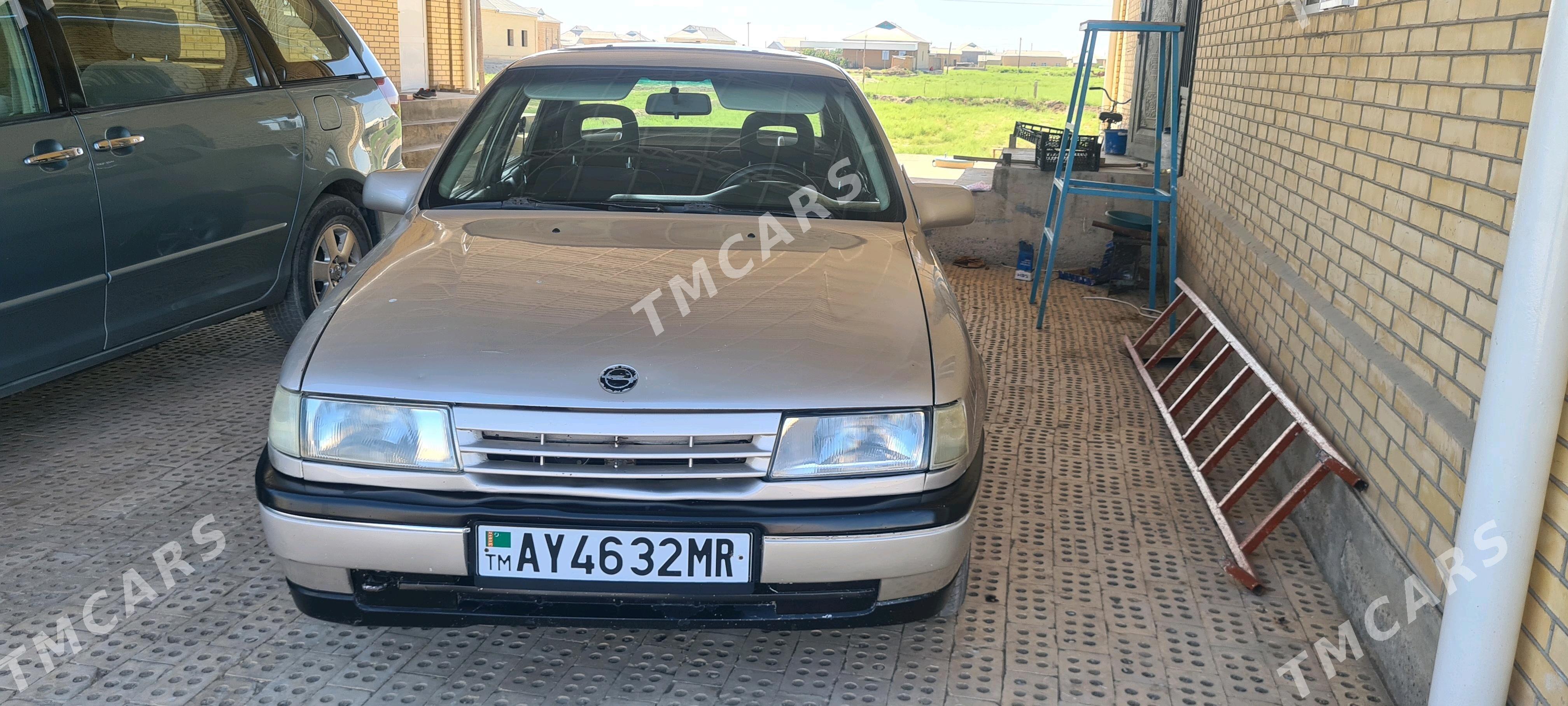 Opel Vectra 1992 - 46 000 TMT - Мары - img 2