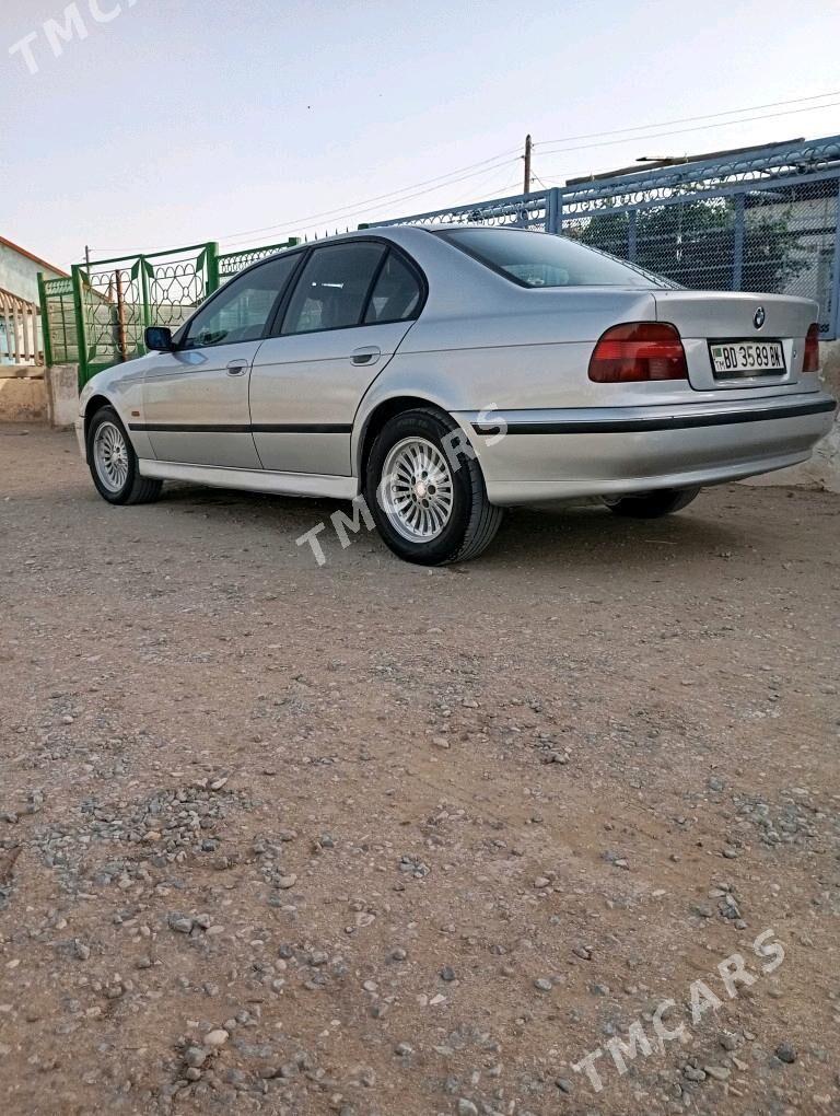 BMW E39 1997 - 60 000 TMT - Джебел - img 4
