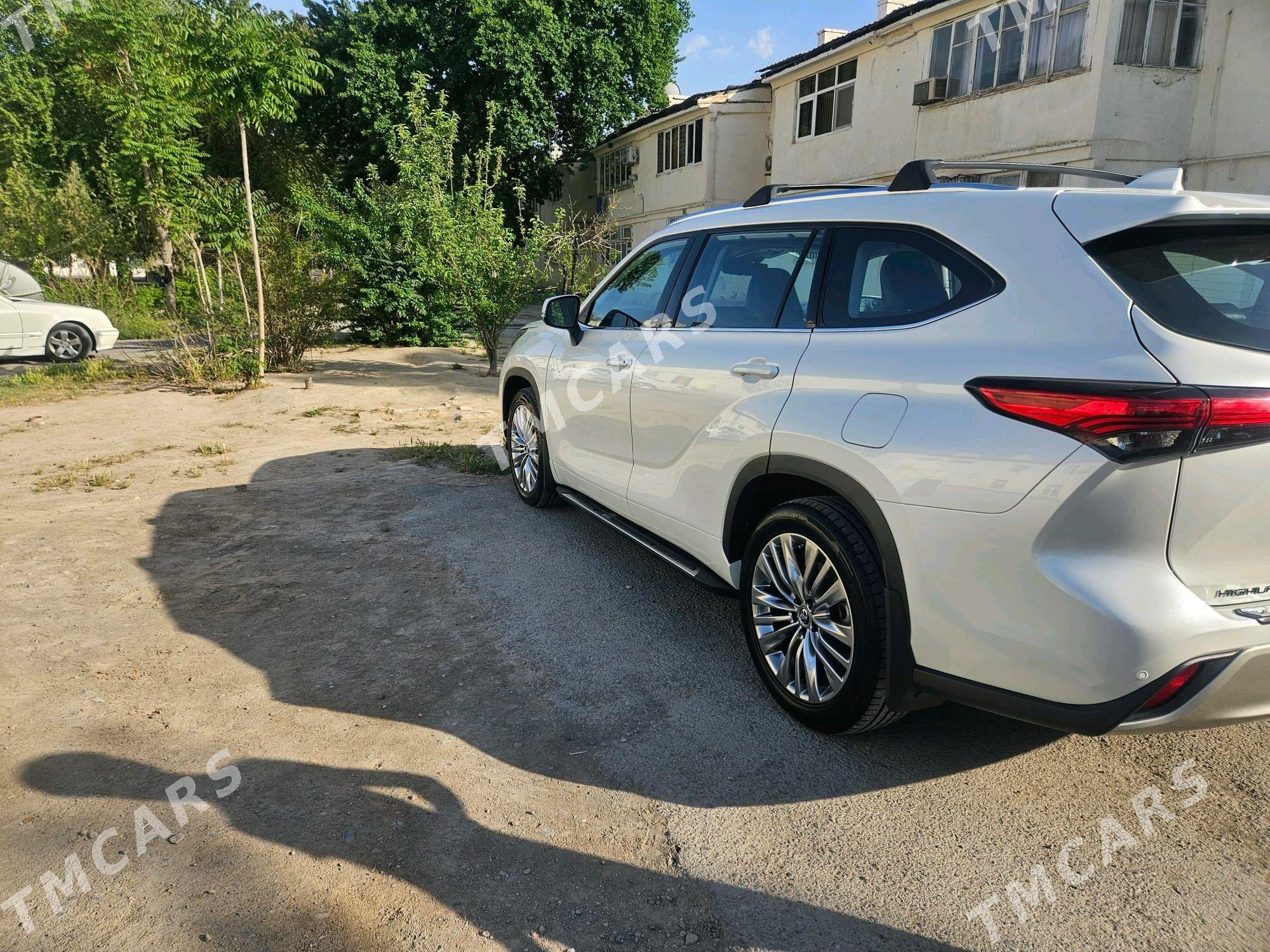 Toyota Highlander 2020 - 630 000 TMT - Ашхабад - img 4