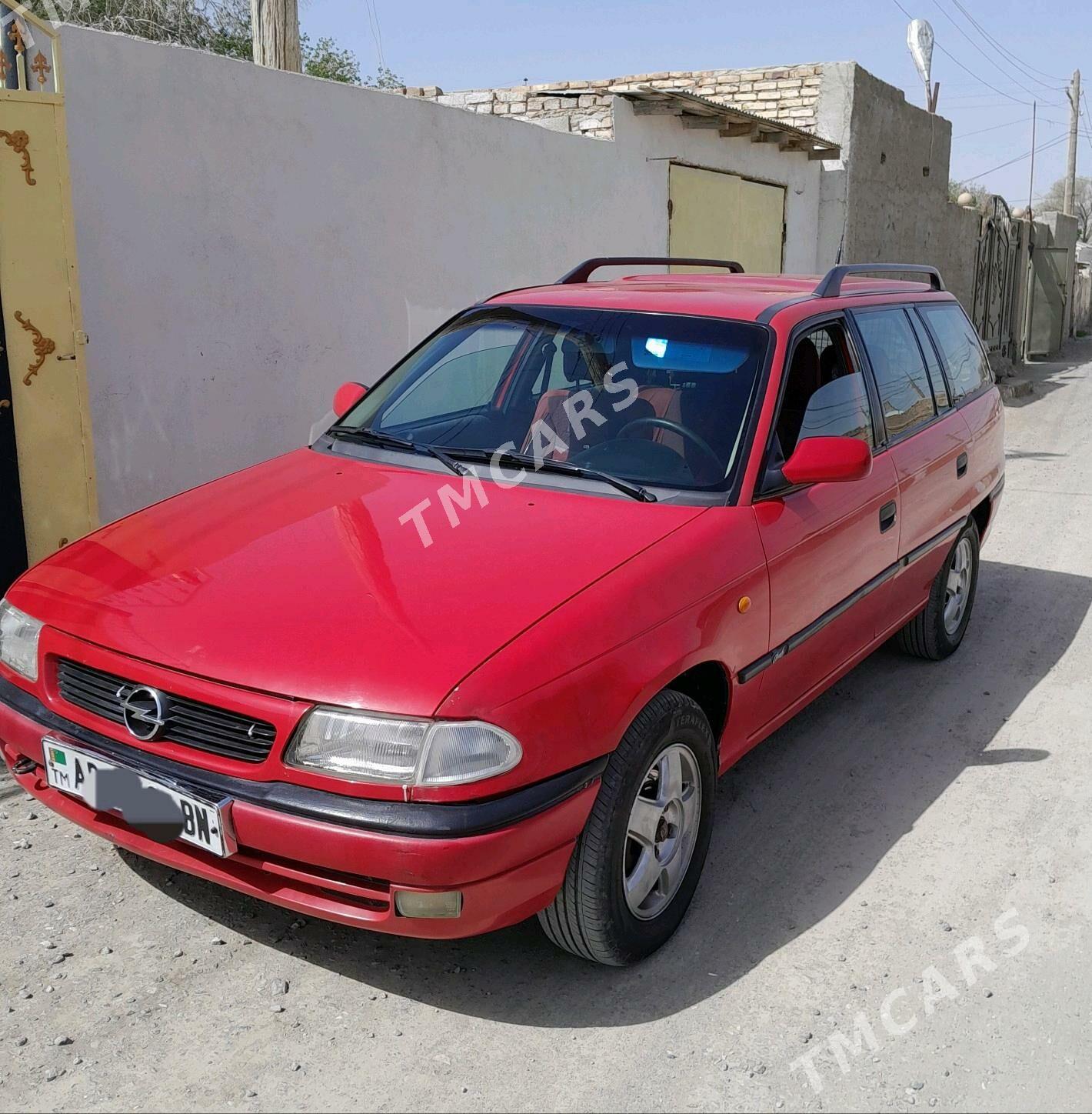 Opel Astra 1996 - 38 000 TMT - Берекет - img 2