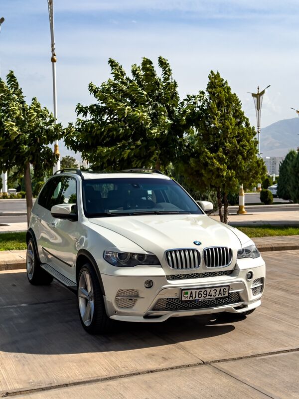 BMW X5 2010 - 370 000 TMT - Ашхабад - img 2