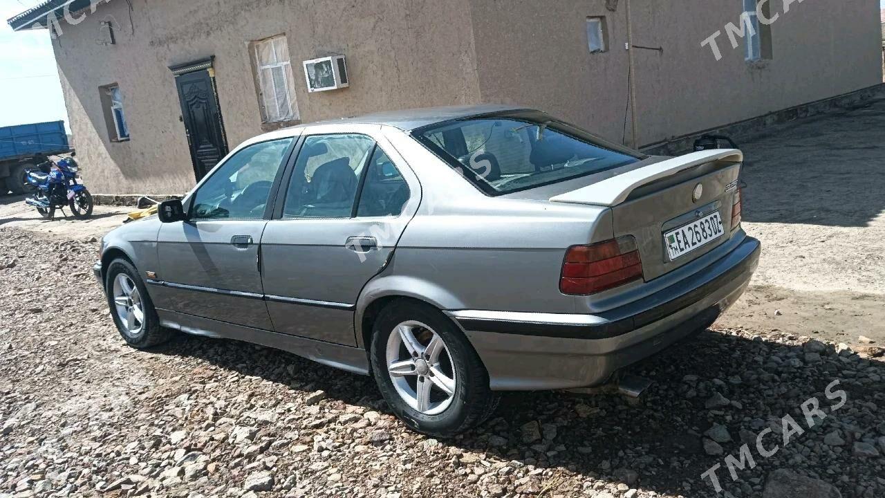 BMW 325 1991 - 30 000 TMT - Кёнеургенч - img 5
