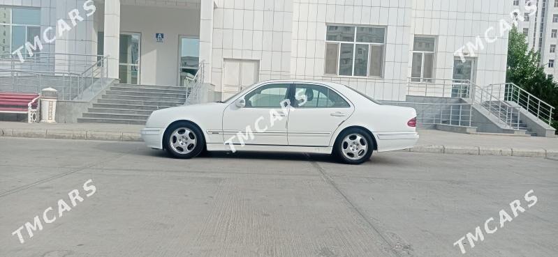 Mercedes-Benz E320 2001 - 110 000 TMT - Бахарден - img 2