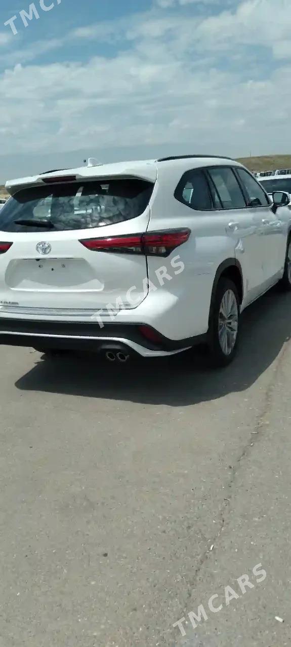 Toyota Highlander 2022 - 666 000 TMT - Aşgabat - img 3