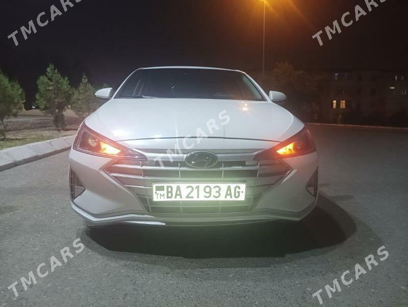 Hyundai Elantra 2019 - 220 000 TMT - Ашхабад - img 3