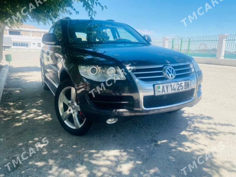 Volkswagen Touareg 2009 - 550 000 TMT - Türkmenbaşy - img 5