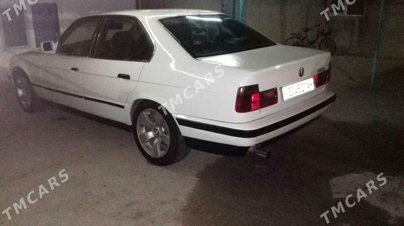BMW 5 Series 1991 - 38 000 TMT - Ak bugdaý etraby - img 3