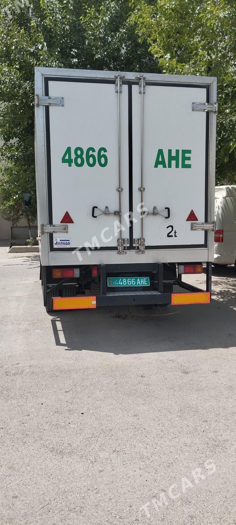 Toyota Hino 2021 - 635 000 TMT - Aşgabat - img 3