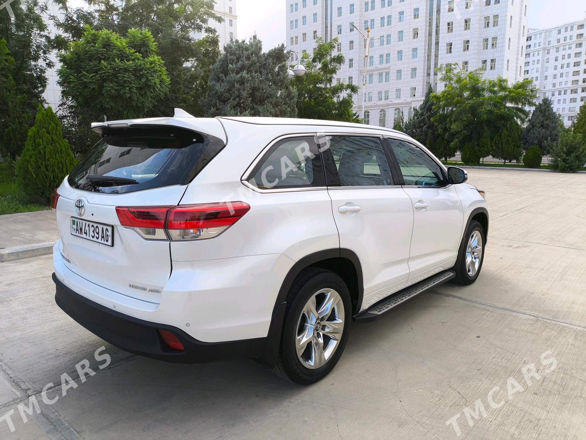 Toyota Highlander 2018 - 485 000 TMT - Ашхабад - img 6