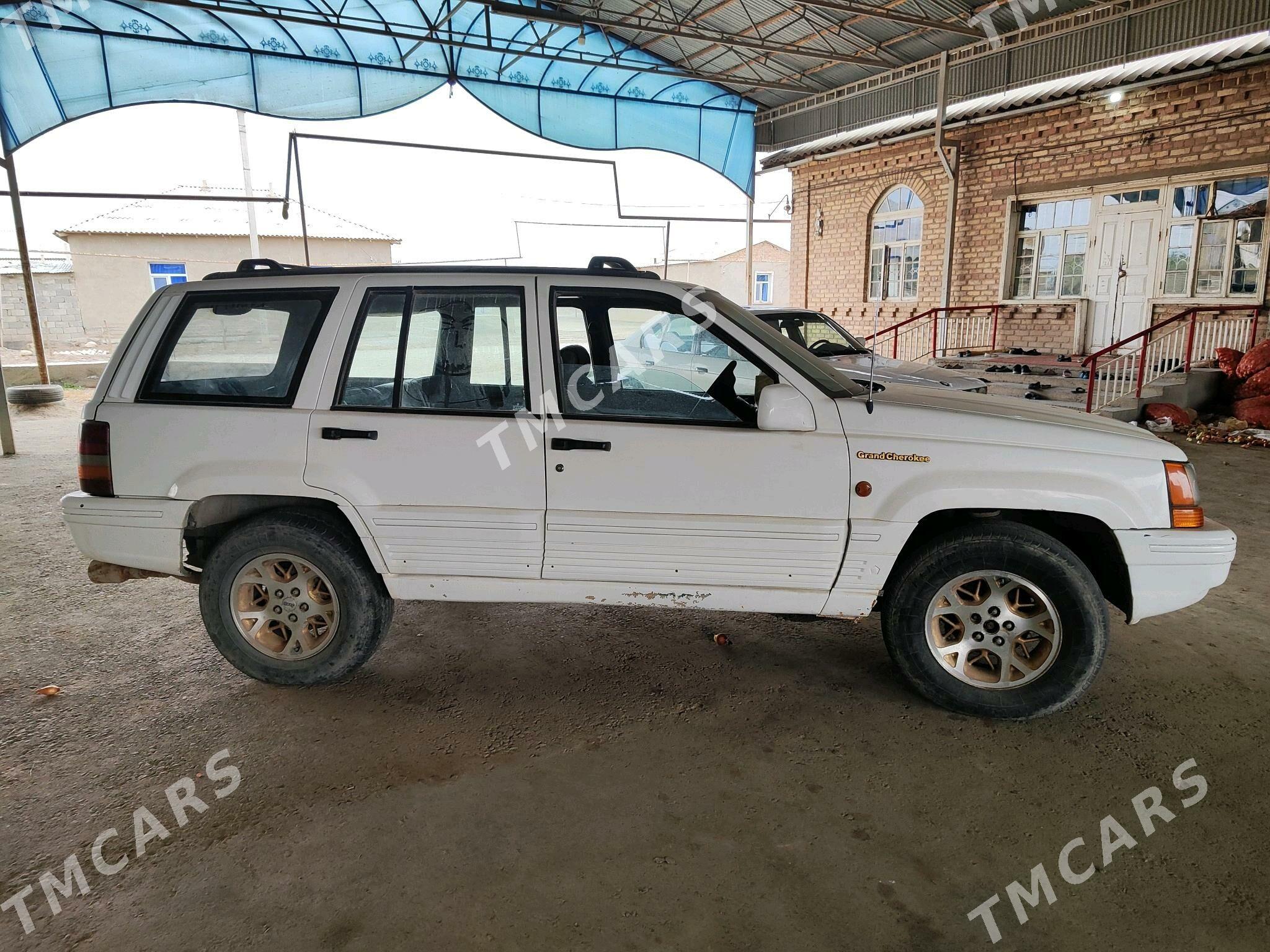 Jeep Cherokee 1993 - 25 000 TMT - Теджен - img 2