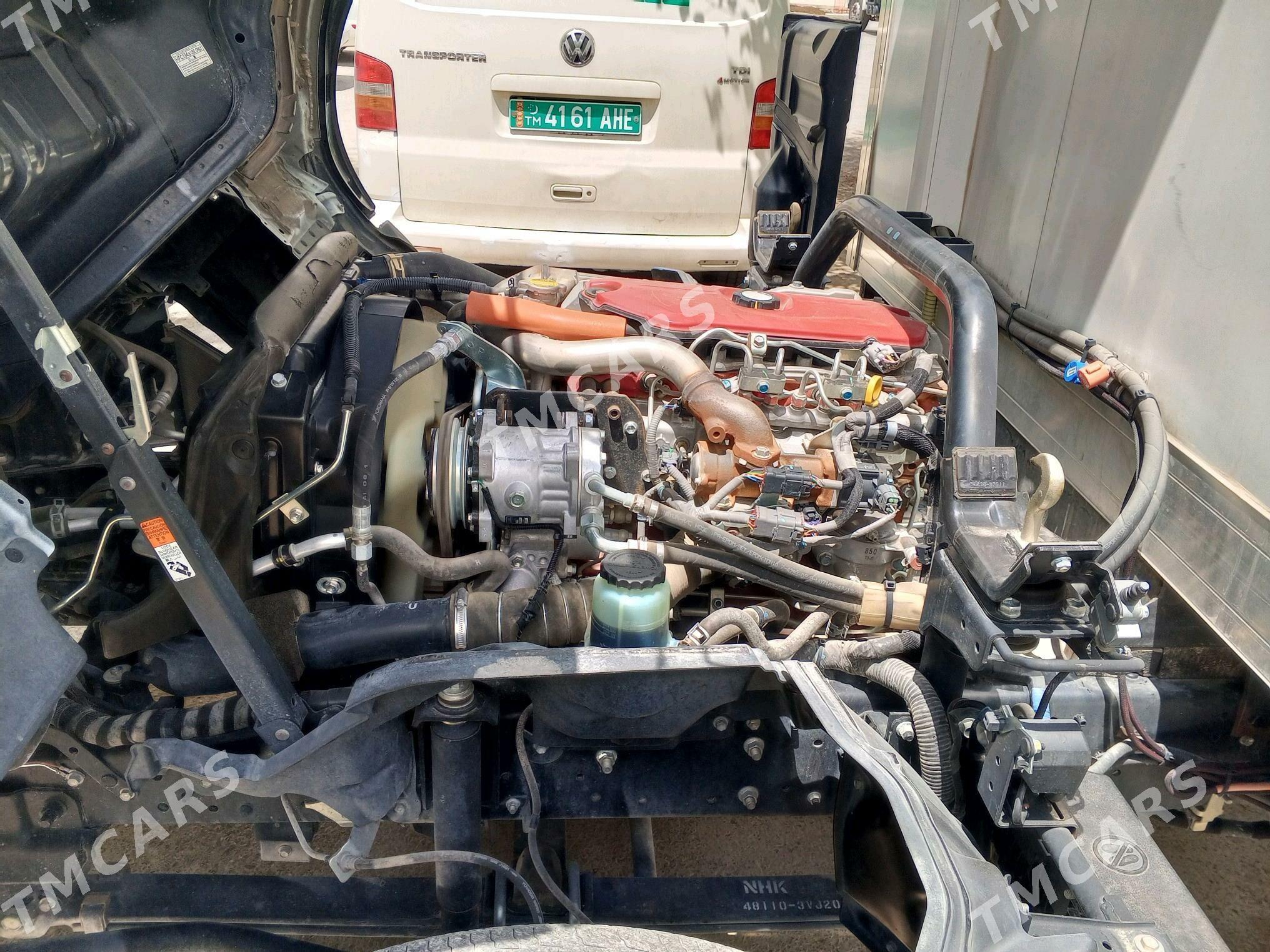 Toyota Hino 2021 - 635 000 TMT - Aşgabat - img 7