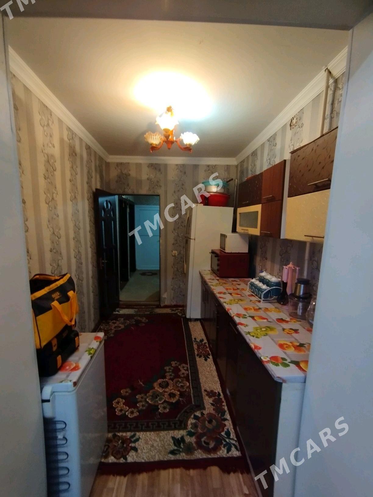 Продам квартиру 3 ком 3 этаж - Türkmenbaşy - img 4