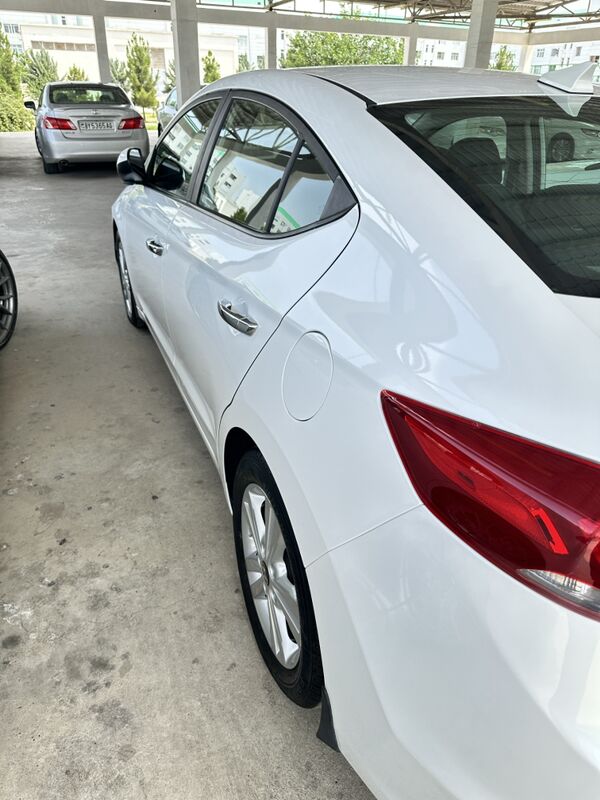 Hyundai Elantra 2018 - 170 000 TMT - Aşgabat - img 3