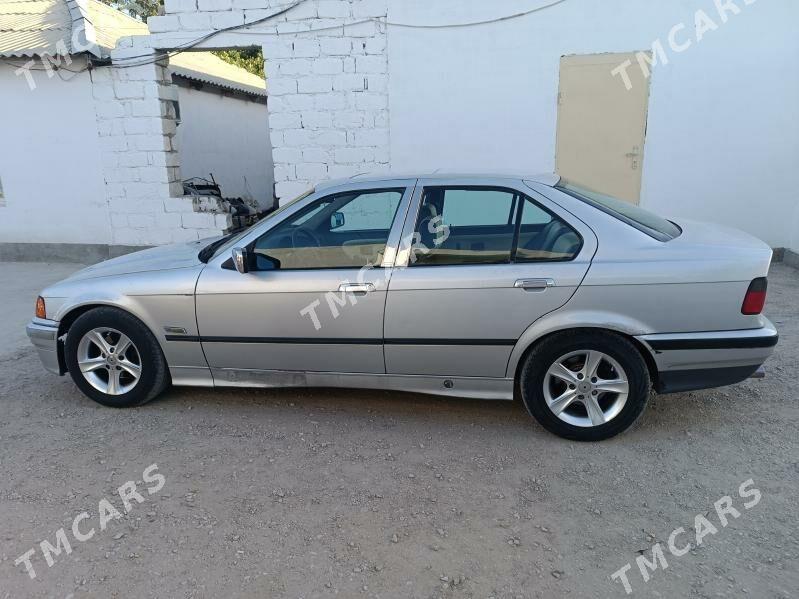 BMW 3 Series 1993 - 30 000 TMT - Балканабат - img 2