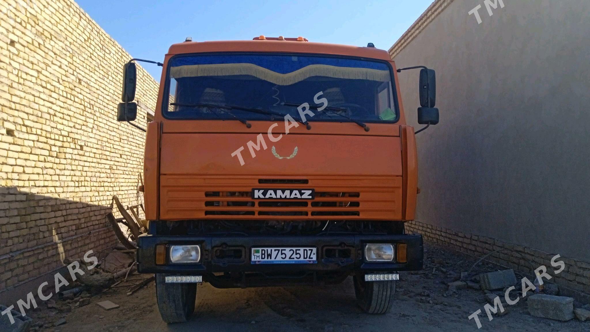 Kamaz 6520 2009 - 220 000 TMT - Шабатский этрап - img 2