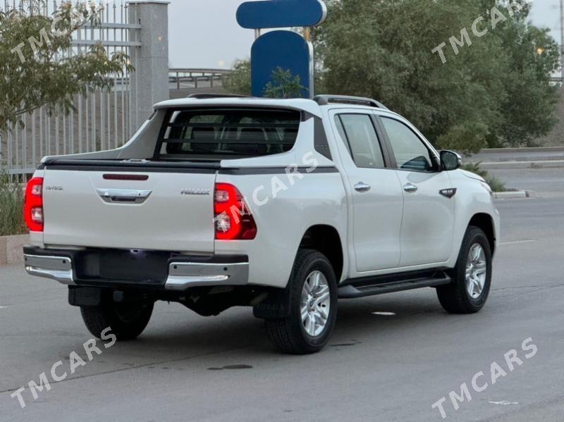 Toyota Hilux 2022 - 585 000 TMT - Ашхабад - img 4