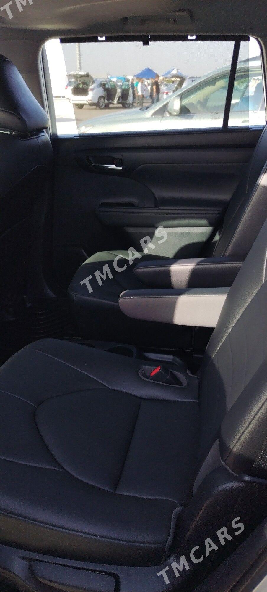 Toyota Highlander 2021 - 540 000 TMT - Türkmenabat - img 8