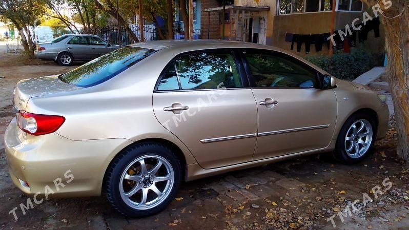 Toyota Corolla 2011 - 190 000 TMT - Türkmenabat - img 3