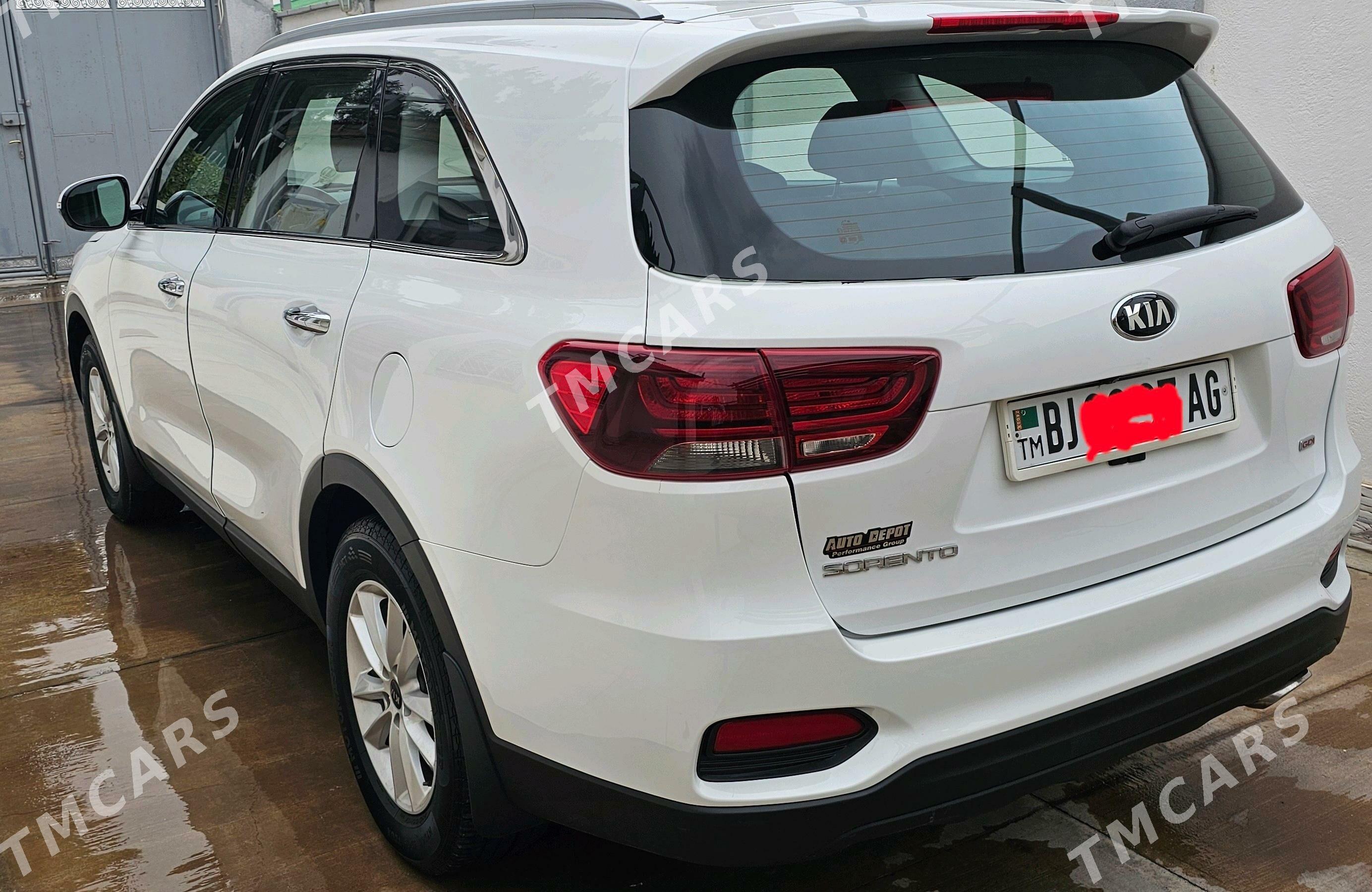 Kia Sorento 2019 - 284 000 TMT - Aşgabat - img 2