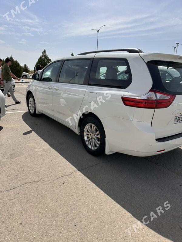 Toyota Sienna 2016 - 370 000 TMT - "Altyn Asyr" Gündogar bazary (Jygyllyk) - img 2