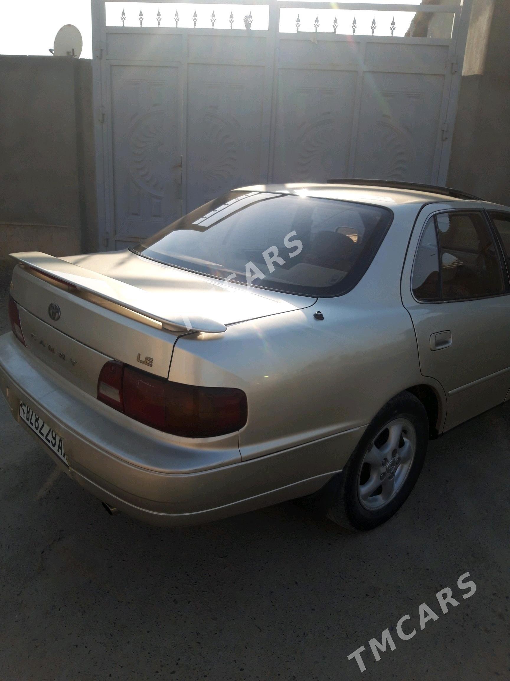 Toyota Camry 1995 - 72 000 TMT - Теджен - img 4