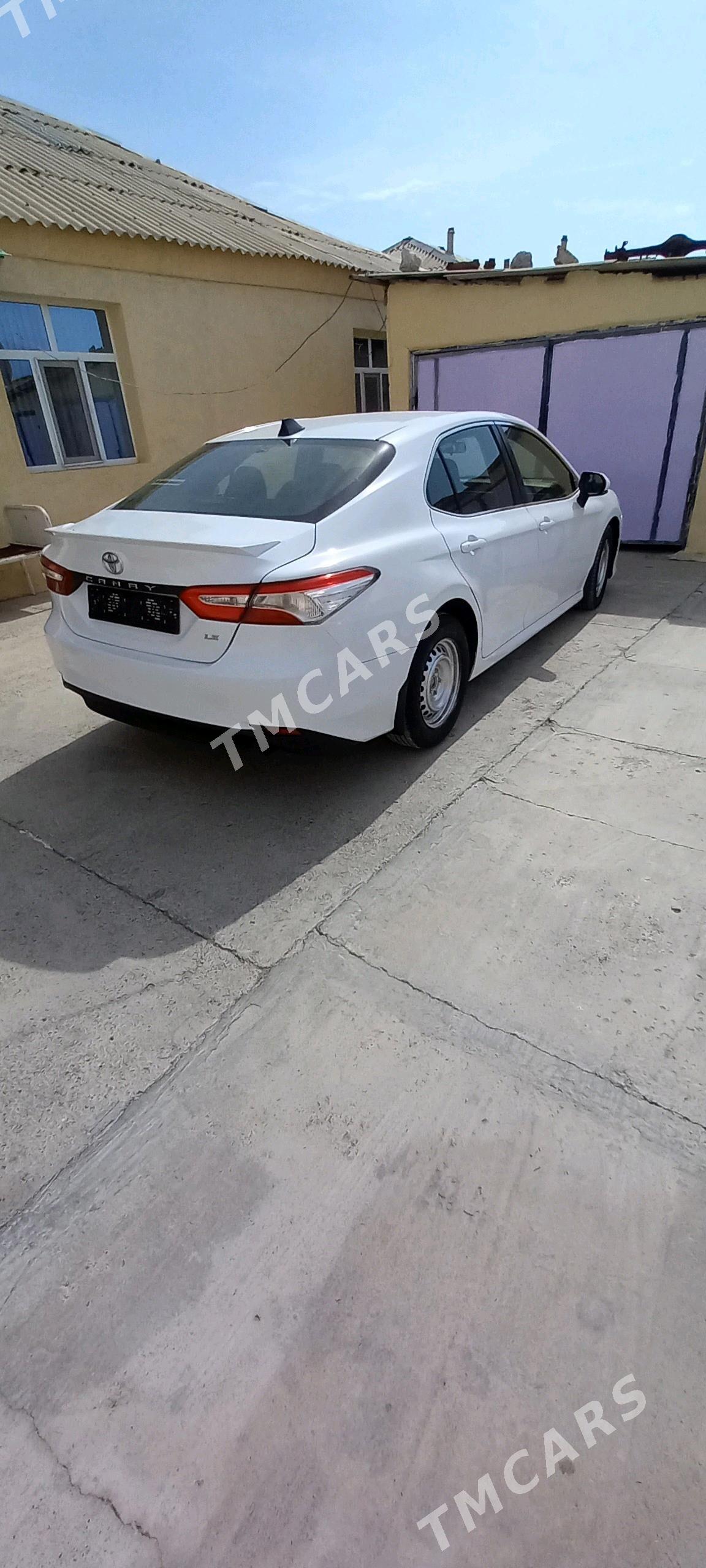 Toyota Camry 2019 - 215 000 TMT - Howdan "A" - img 2