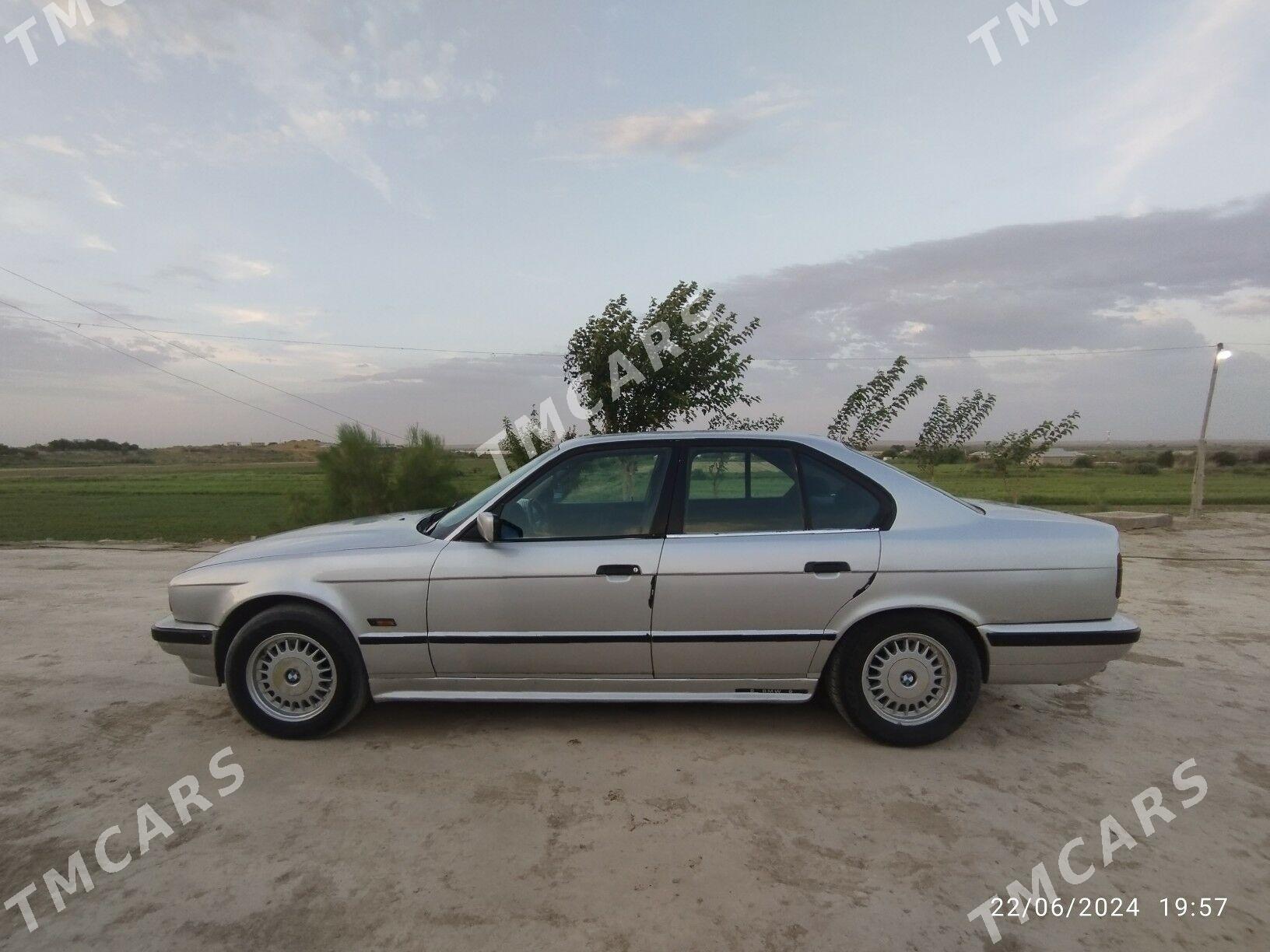 BMW 525 1992 - 60 000 TMT - Ёлётен - img 5
