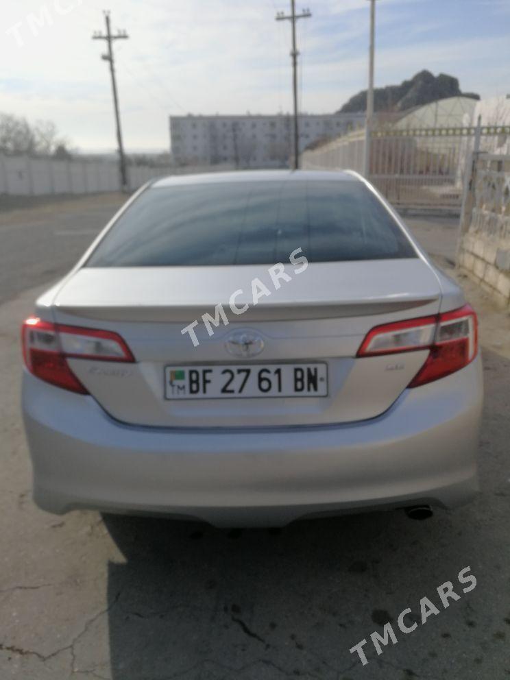 Toyota Camry 2013 - 200 000 TMT - Туркменбаши - img 4