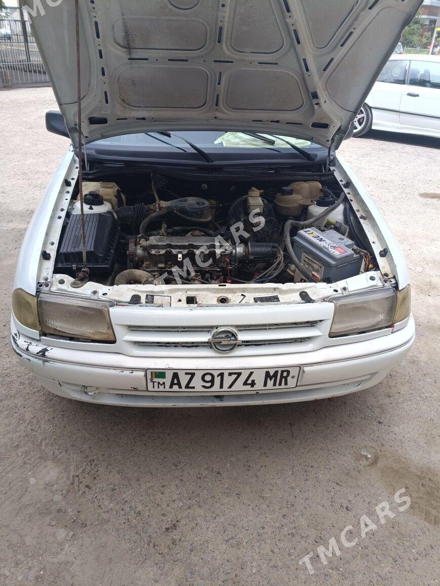 Opel Astra 1993 - 17 000 TMT - Мары - img 5