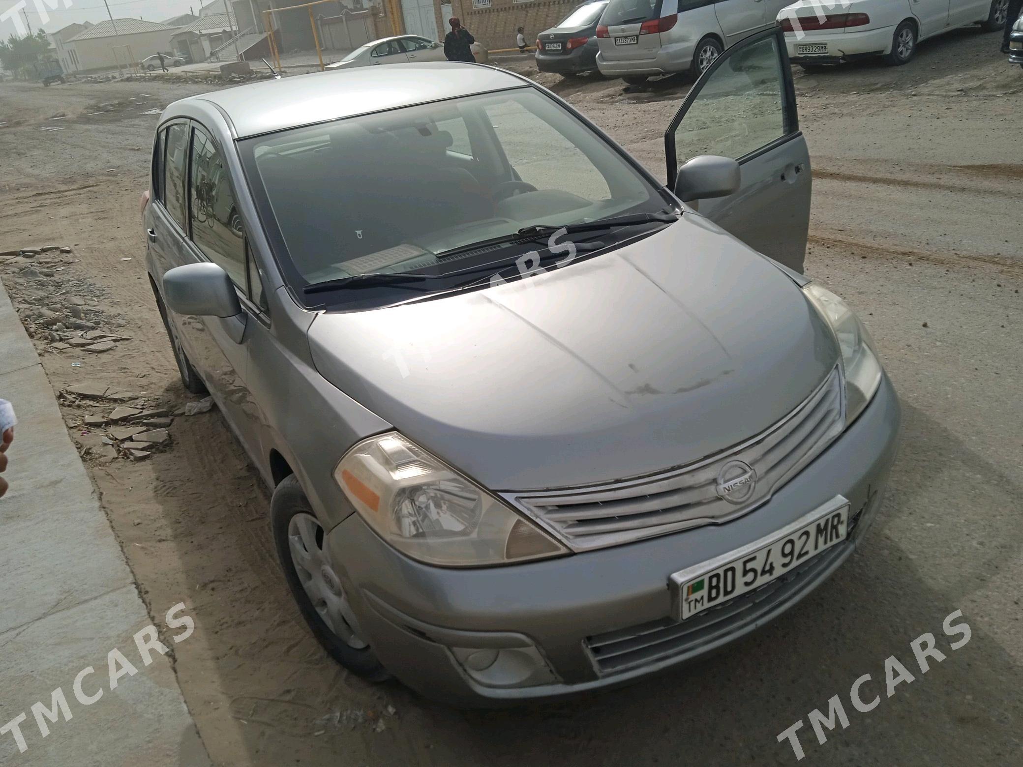 Nissan Versa 2010 - 75 000 TMT - Murgap - img 3