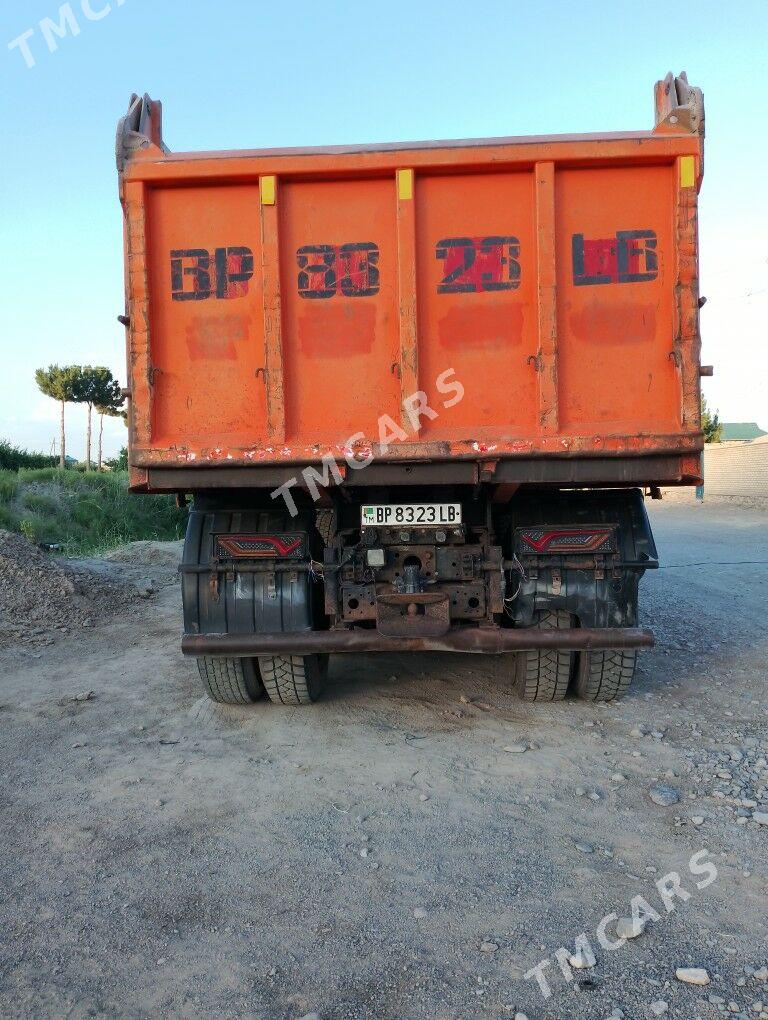 Kamaz 6520 2011 - 400 000 TMT - Койтендаг - img 2