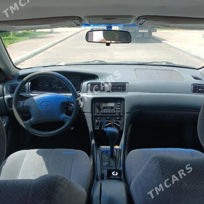 Toyota Camry 2000 - 120 000 TMT - Daşoguz - img 4