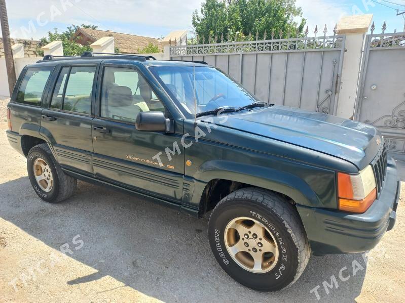 Jeep Grand Cherokee 1997 - 40 000 TMT - Балканабат - img 4