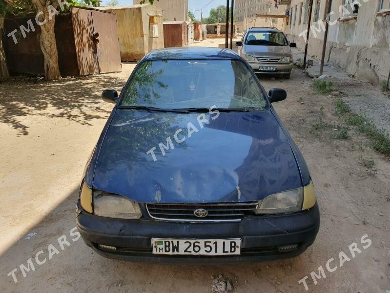 Toyota Carina 1993 - 26 000 TMT - Газаджак - img 2