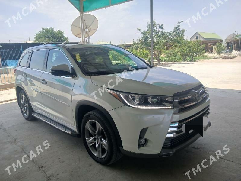 Toyota Highlander 2019 - 480 000 TMT - Ak bugdaý etraby - img 3