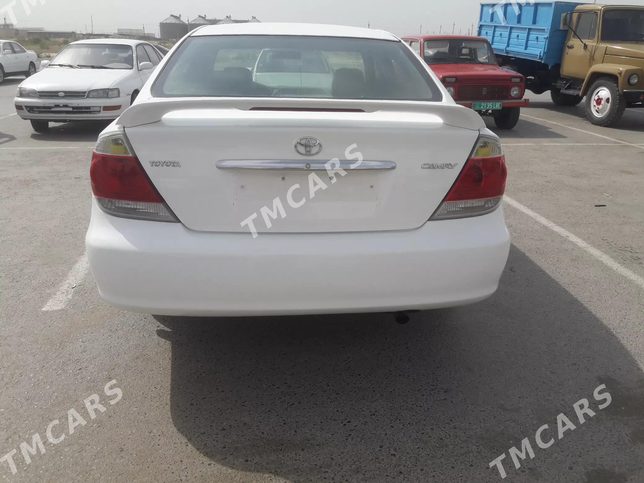 Toyota Camry 2004 - 125 000 TMT - Köýtendag - img 2