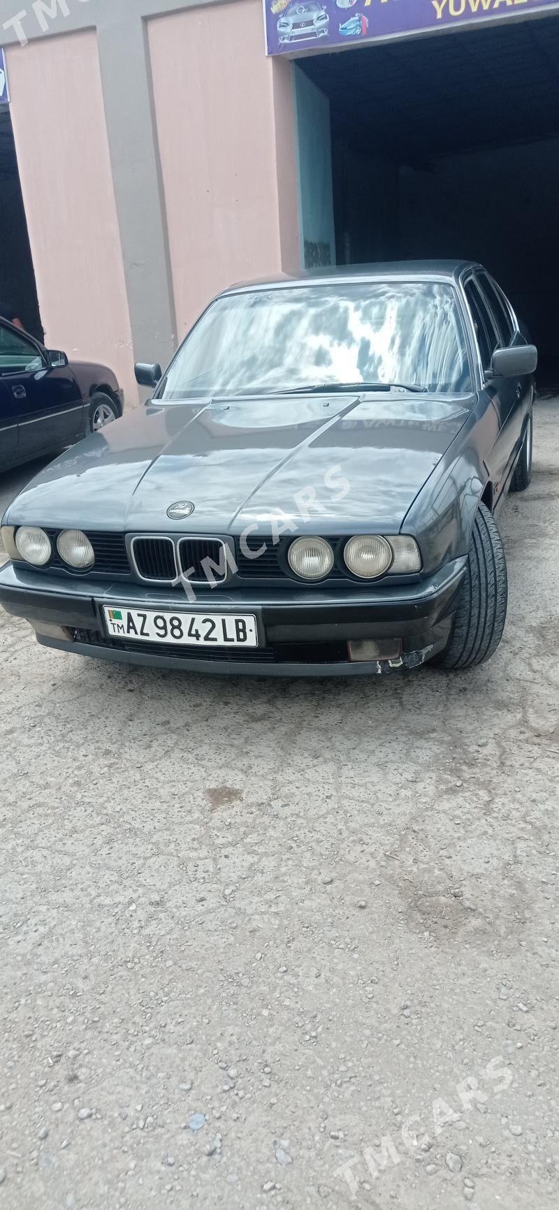 BMW 520 1990 - 37 000 TMT - Туркменабат - img 2