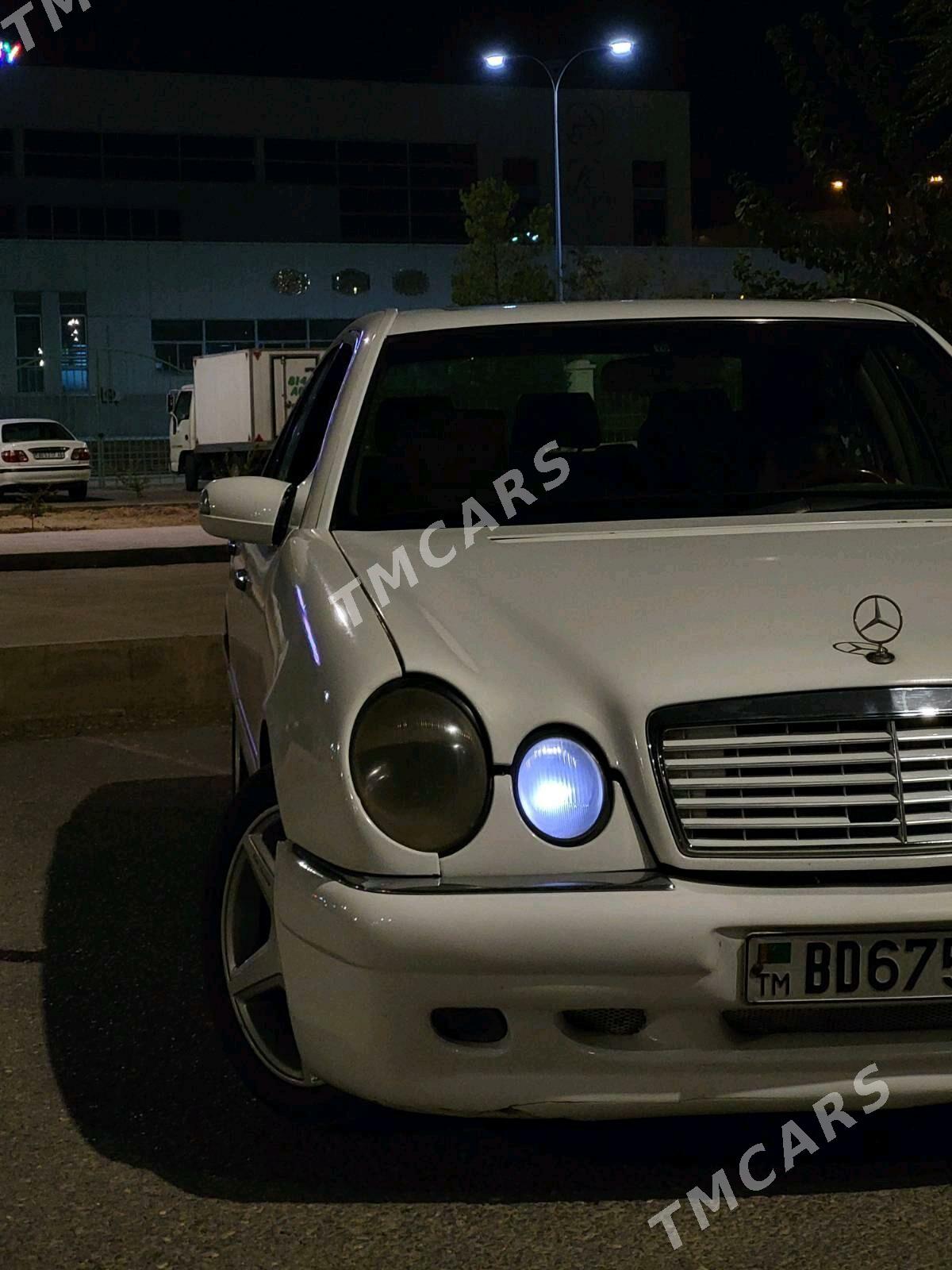 Mercedes-Benz E320 1997 - 66 000 TMT - 11 мкр - img 7