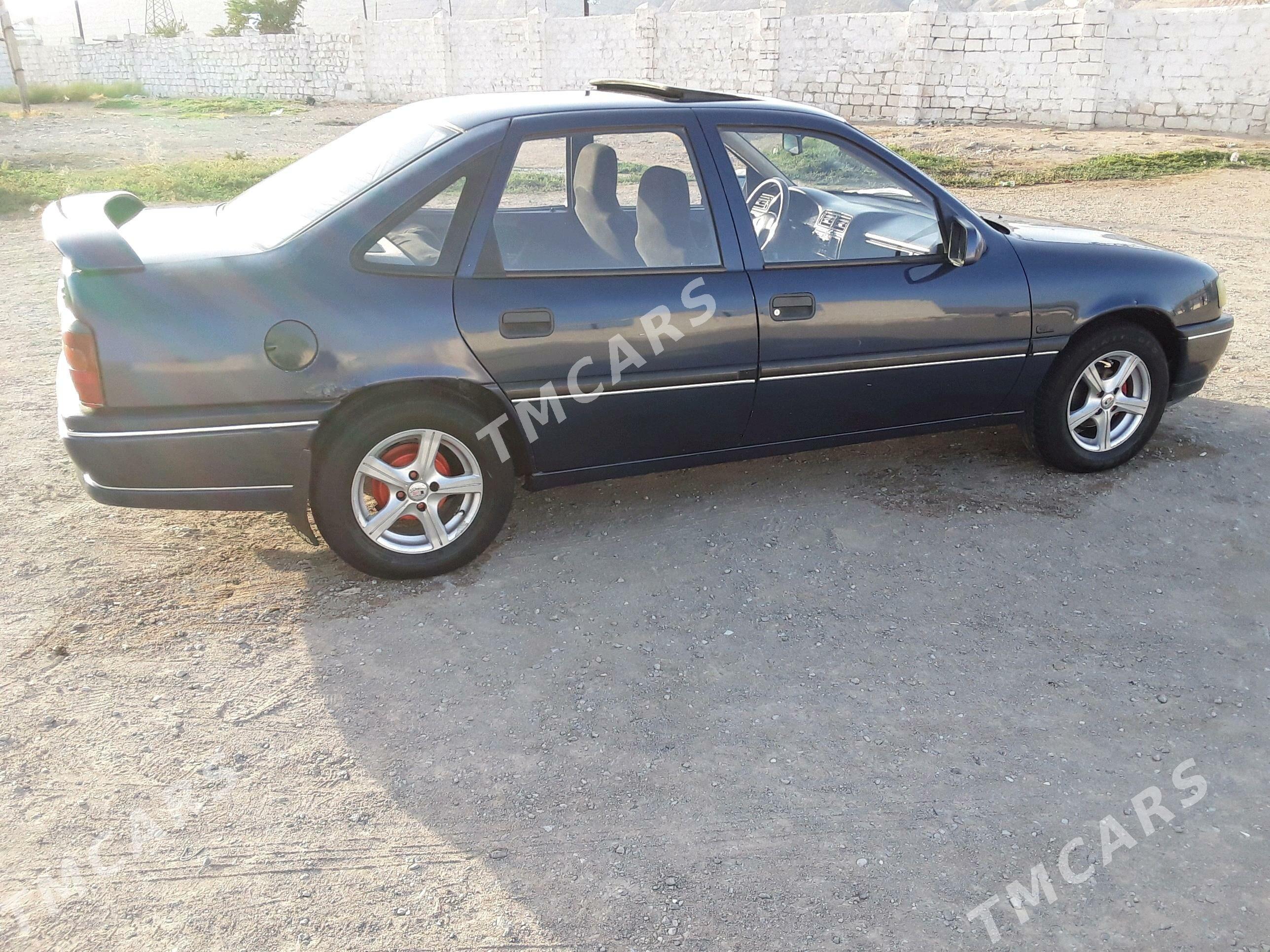 Opel Vectra 1993 - 23 000 TMT - Туркменбаши - img 4