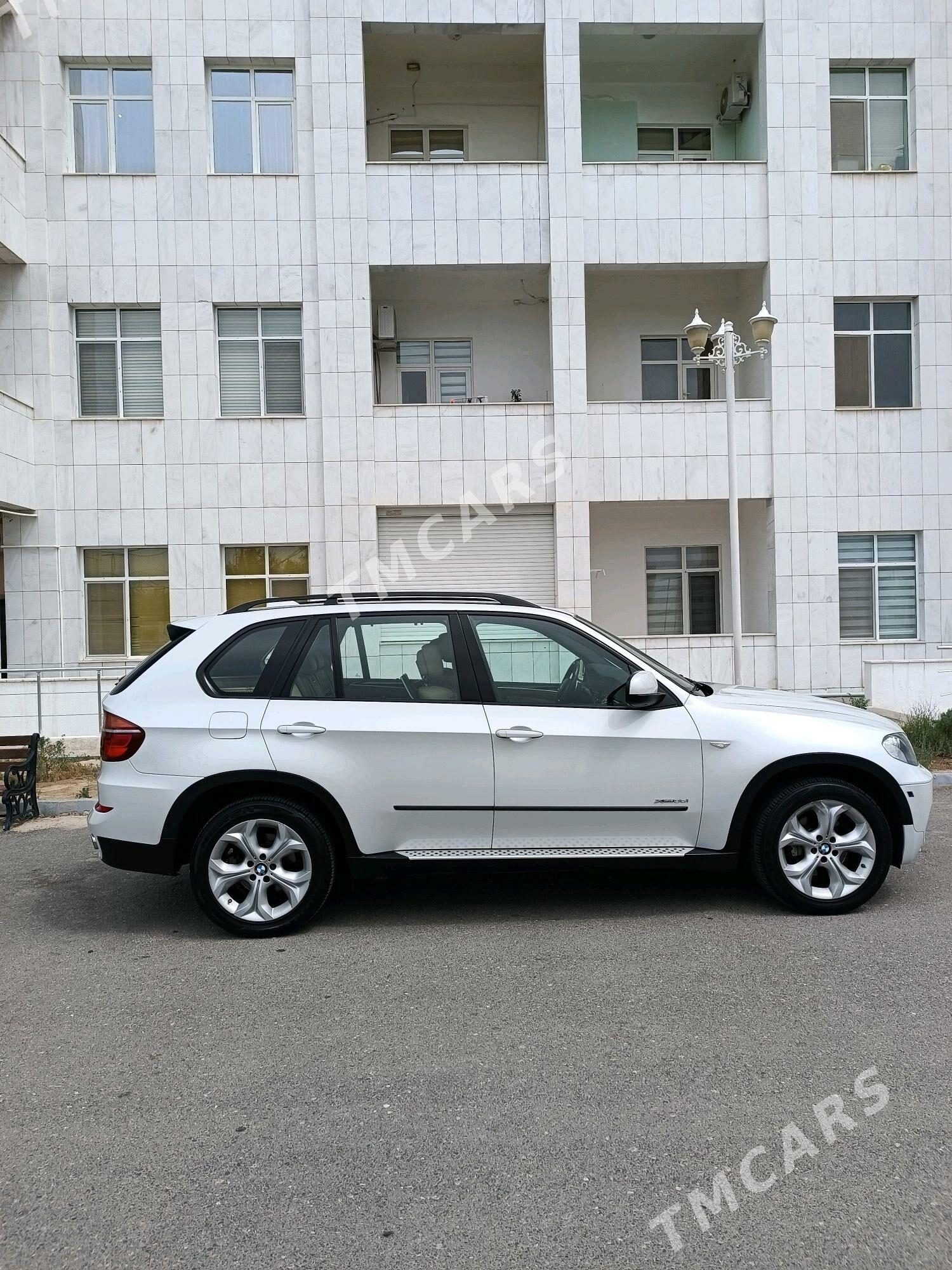 BMW X5 2012 - 320 000 TMT - Aşgabat - img 9