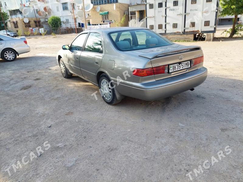 Toyota Camry 2000 - 115 000 TMT - Мары - img 2